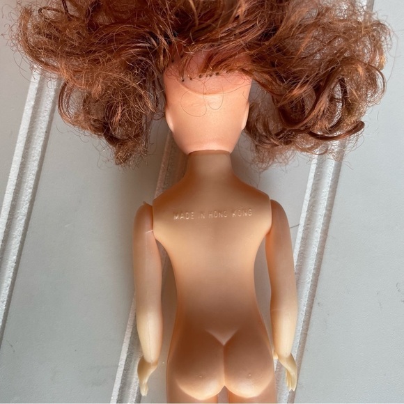 Vintage Pedigree Sindy Clone Doll Hong Kong 7.5” Brown curly hair 1960s - Picture 6 of 8